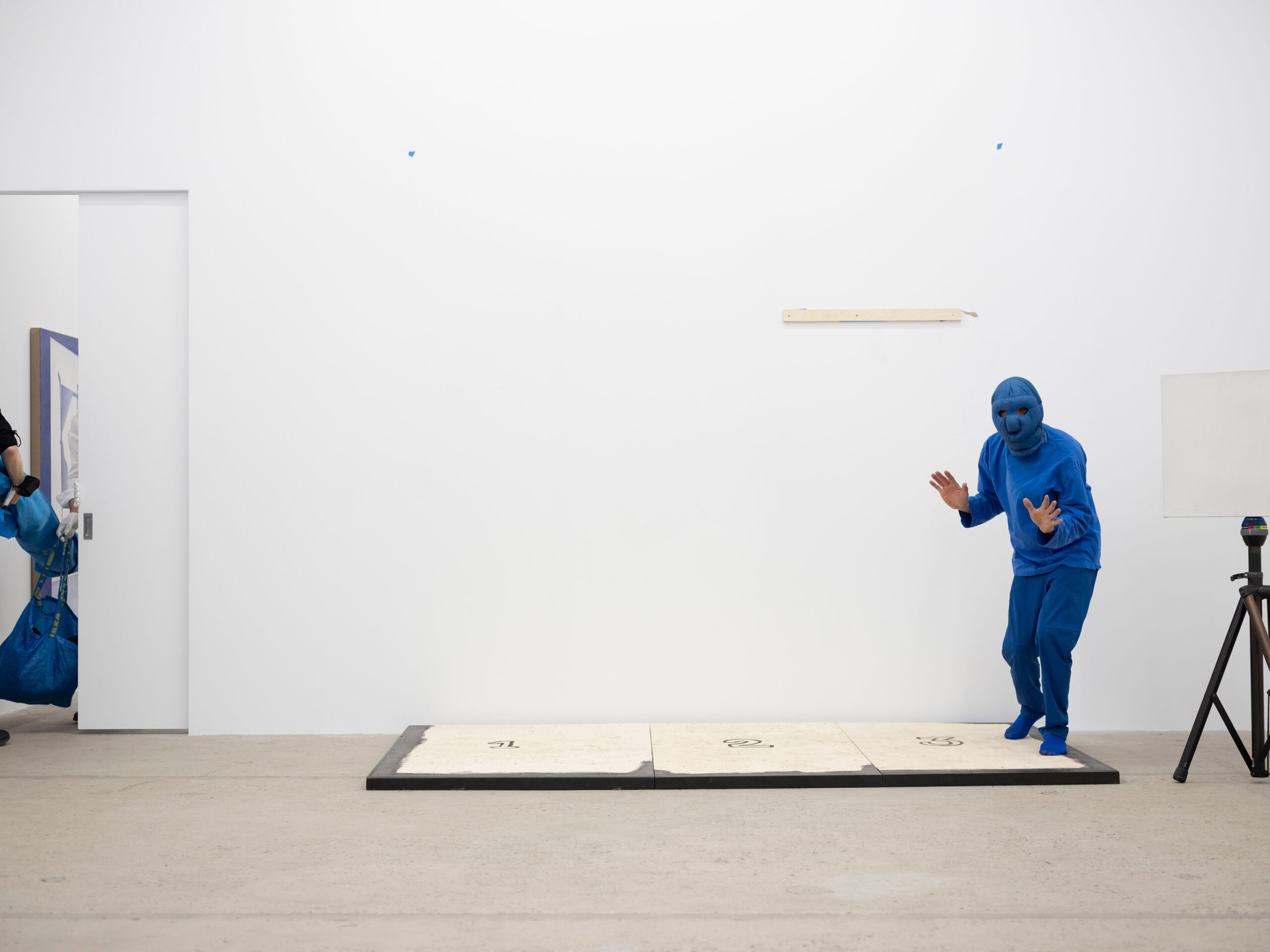 Anthony Burnham exposition pour marionnette en 3 actes. Acte 2 Marionnette